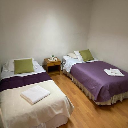 Karol Hostal 蓬塔阿雷纳斯 外观 照片