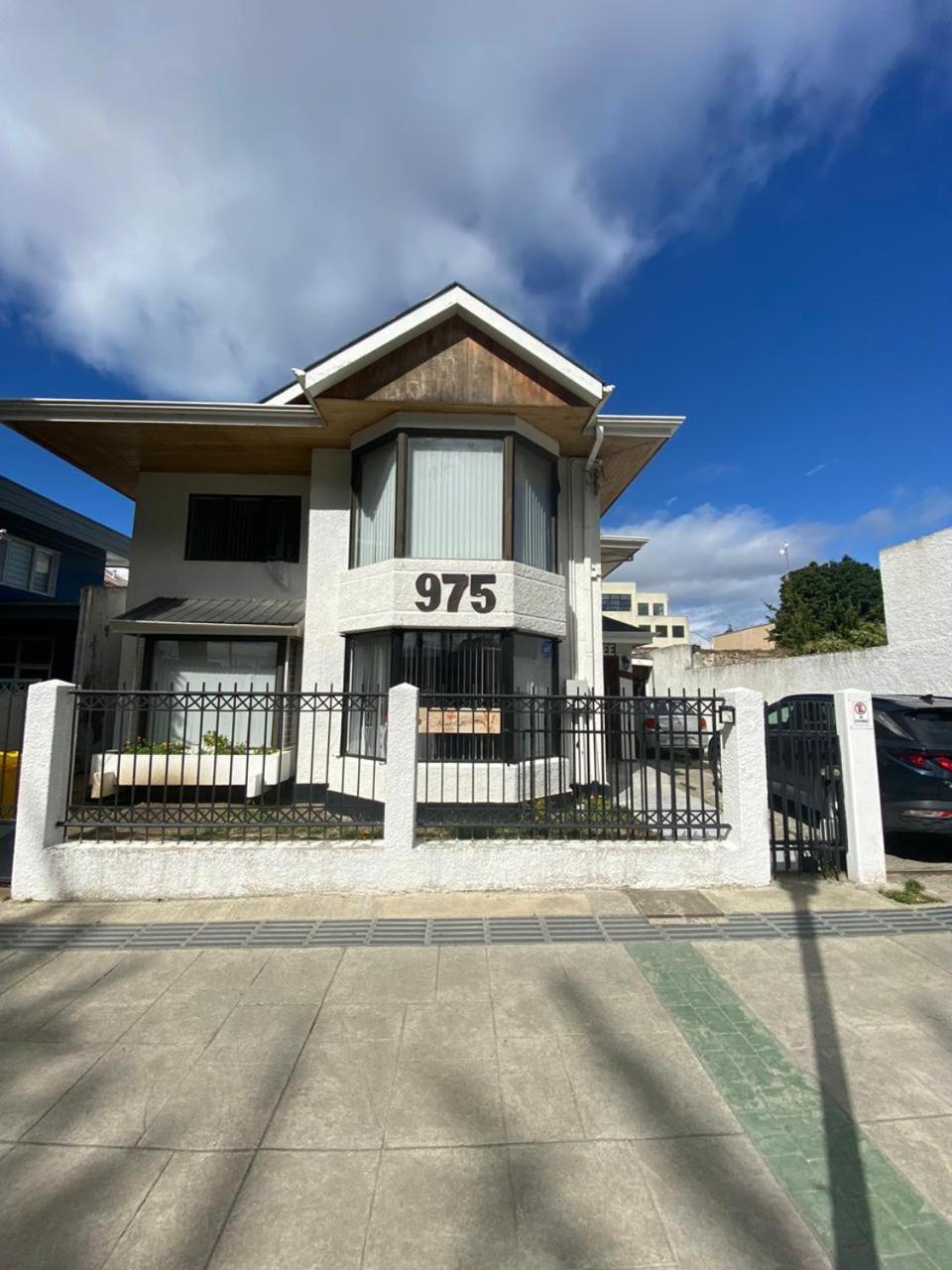 Karol Hostal 蓬塔阿雷纳斯 外观 照片